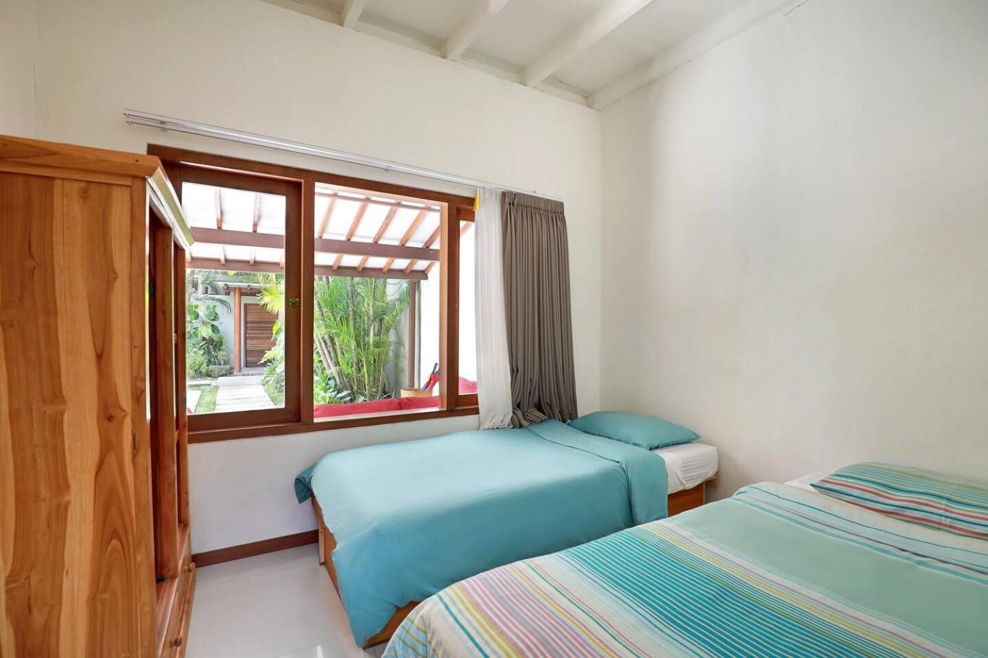 Villa Surin Seminyak Esterno foto