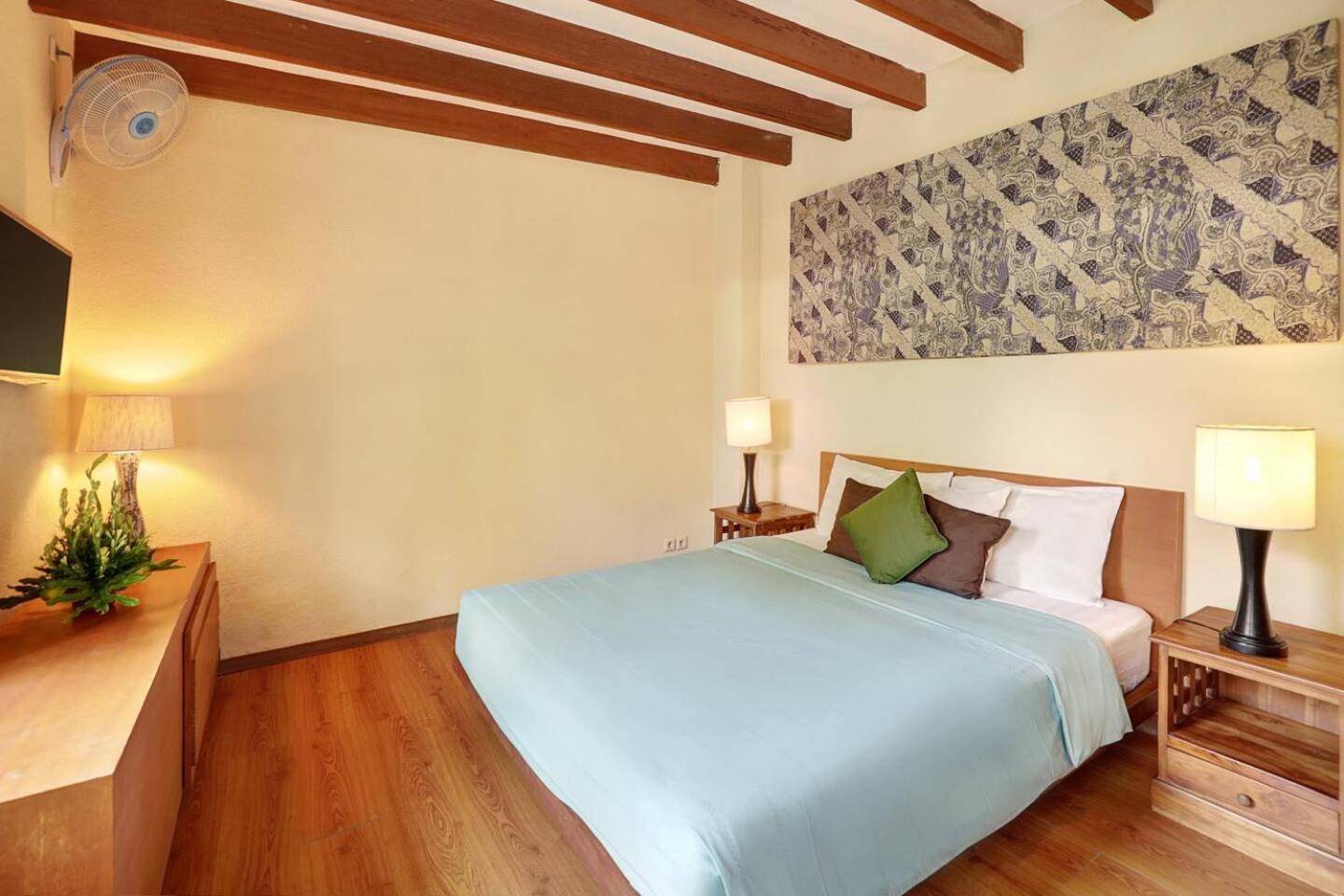 Villa Surin Seminyak Esterno foto